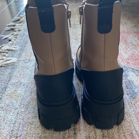 Women’s Devan Winter Boot Tan/Black 7.5 - Picture 4 of 8